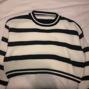black and white crop sweater